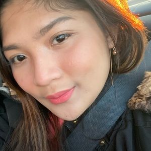 Meet your Posher, Cheska